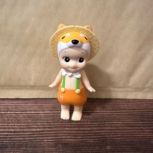 Sonny Angel Little H H Family Dog